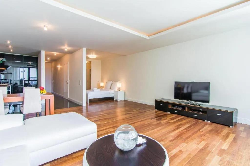 Inqse Warsaw Centre Apartment Ngoại thất bức ảnh